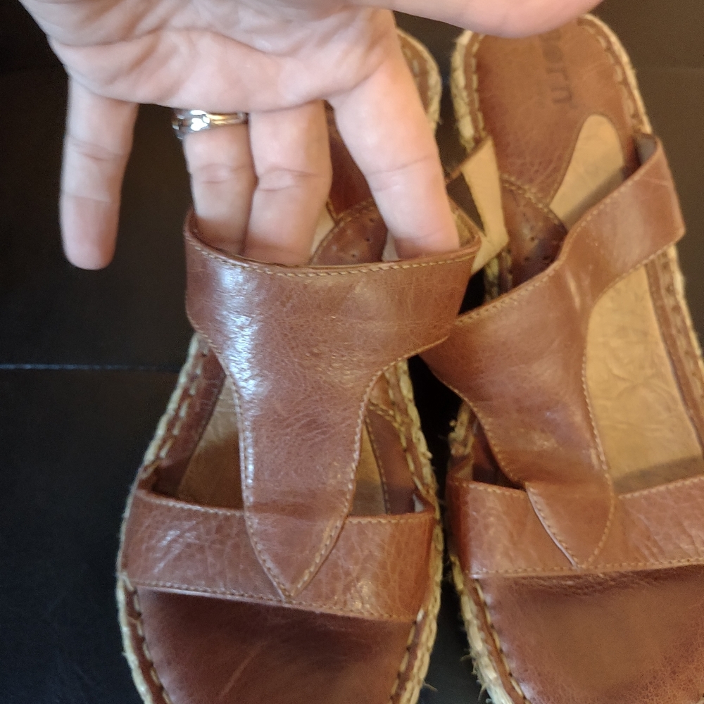 Born Women's Wedge - Picture 5 of 9